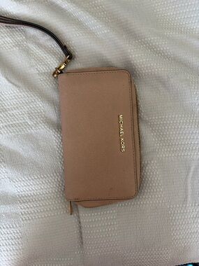 Michael Kors Saffiano Leather Zip Wristlet - Beige